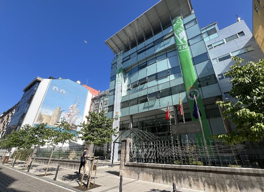 El TSJC declara fijo a un empleado del Gobierno que aprob&oacute; la oposici&oacute;n sin plaza pero sumaba 17 contratos en doce a&ntilde;os
