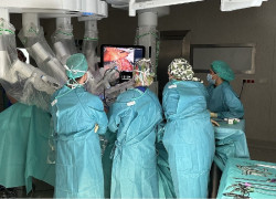 El uso de Da Vinci en el tratamiento de cálculos biliares permite preservar la vesícula, destaca experto