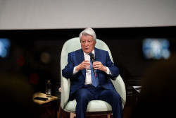 Enrique Cerezo: "Podemos dar un paso muy importante en la historia del Atl&eacute;tico de Madrid"