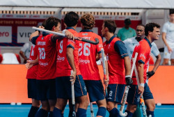 Espa&ntilde;a gana Alemania para acercarse a semifinales en el Mundial masculino de hockey hierba