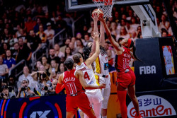 Espa&ntilde;a inquieta a Estados Unidos (66-76) pero buscar&aacute; el bronce en el Mundial
