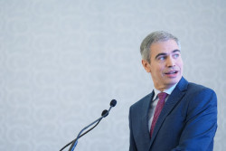 Espa&ntilde;a subraya la "urgencia" de adoptar un acuerdo "vital" como el de Mercosur pese a las reservas de Francia