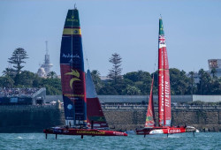 España tendrá que remontar en el SailGP de Cádiz después de un primer día de altibajos