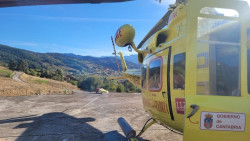  Evacuada en helic&oacute;ptero una mujer con traumatismo severo por un golpe de un caballo al aeropuerto de Seve