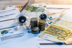 Facua lamenta la vuelta al 21% del IVA de la luz y pide al Gobierno que apruebe un tipo reducido permanente