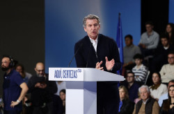 Feij&oacute;o cierra campa&ntilde;a pidiendo un Gobierno "libre" para Ma&ntilde;ueco porque Vox quiere "bloquear" y "merece un castigo"