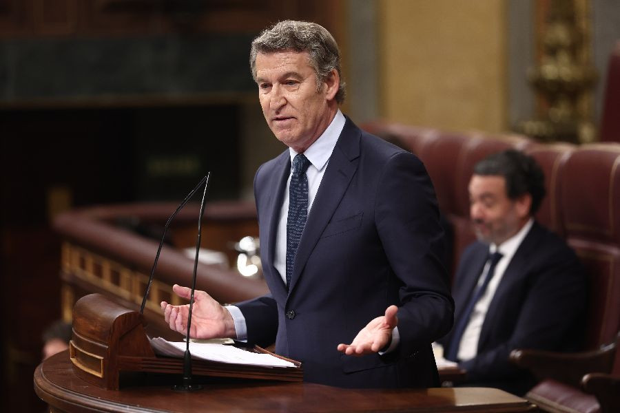 Feijóo insta a Sánchez a convocar elecciones para evitar la "parálisis"y le advierto que yo no le amnistiaré