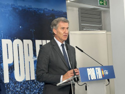 Feij&oacute;o pedir&aacute; a la JEC medidas para dar m&aacute;s garant&iacute;as al voto por correo: "No conf&iacute;o en los directivos de Correos"