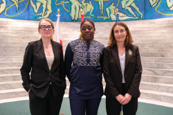 Fern&aacute;ndez elogia la "imparable" trayectoria de la atleta c&aacute;ntabra Andrea Tankeu