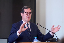 Garamendi no tendr&aacute; rival en las elecciones y ser&aacute; reelegido presidente de la CEOE el 1 de octubre