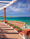 Gema Igual elimina todo el frente  de  los Jardines de Piqu&iacute;o, ver foto, y pone unas vulgares barandillas y lo justifica llamando "tontos" a los santanderinos 