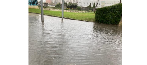 Gema Igual  les dice a los santanderinos que arreglará el alcantarillado por inundaciones  de hoy en la  Plaza del Ayuntamiento, Valdecilla,, Sardinero etc porque no puede con el agua 