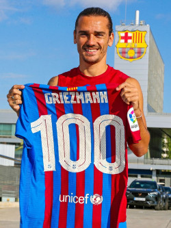 Griezmann: "Ojal&aacute; pueda llegar a 100 partidos m&aacute;s en el Bar&ccedil;a"