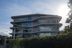 Grifols firma con Engie un acuerdo de compra de energ&iacute;a renovable en Espa&ntilde;a entre 2027 y 2037