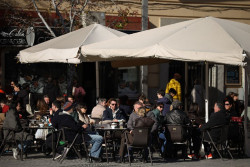 Hosteleros califican de positiva la Semana Santa pese a la presi&oacute;n de costes y desigual evoluci&oacute;n territorial