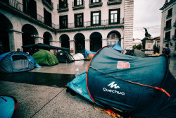 Igual dice que el delegado del Gobierno "da m&aacute;s derechos" a los acampados por la vivienda que a los santanderinos