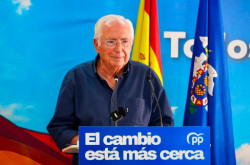 Imbroda pide a S&aacute;nchez que visite Melilla junto al Rey