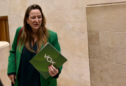  Investigan a Leticia D&iacute;az por audios grabados con un boli hallado en un despacho de Vox en el Parlamento
