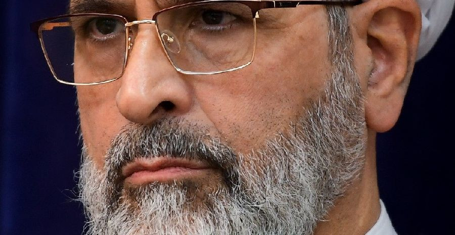 Ir&aacute;n completa su "triunvirato de transici&oacute;n" con la elecci&oacute;n del destacado cl&eacute;rigo y jurista Alireza Arafi