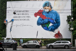 Italia suma otros 130 fallecidos mientras que los ingresados en la UCI caen por debajo de los 600