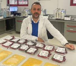 José Luis Arroyo regresa a la dirección del Banco de Sangre y Tejidos de Cantabria