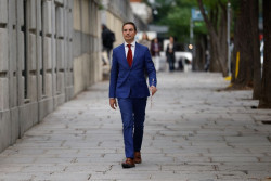 Juan Lobato ve el manifiesto de Jordi Sevilla como "un paso al frente" para dar "pulso" al PSOE