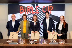 Jugadores profesionales e influencers participan este s&aacute;bado en la `Birle Cup` de bolo palma
