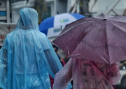 La AEMET ampl&iacute;a los avisos para hoy en Cantabria, que lo estar&aacute; por tormentas, oleaje y lluvia