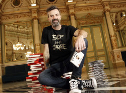 La banda `M&aacute;s de 50 palos` rinde este jueves tributo al trabajo de Pau Don&eacute;s y Jarabe de Palo