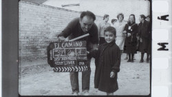 La Biblioteca Central acoge la exposición `La belleza de lo sencillo. 75 años de `El camino` de Miguel Delibes`