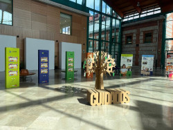 La Biblioteca Central acoge una exposición itinerante de Cáritas sobre cuidados y ecología
