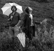 La bolera de Oru&ntilde;a se estrena ma&ntilde;ana como sede de conciertos nocturnos con `La mala hierba`