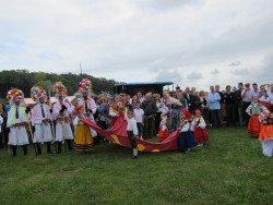 La campa de la Magdalena acoge este domingo la 46 edición del Día Infantil de Cantabria