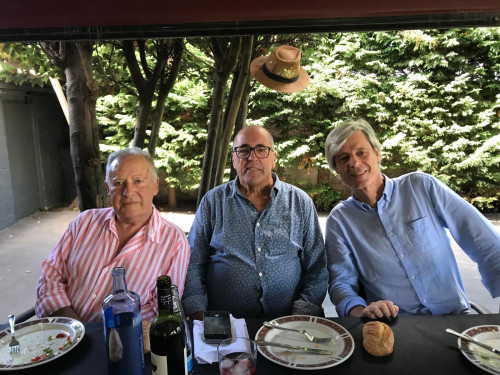 La comida anual de la tertulia de Claudio Acebo.