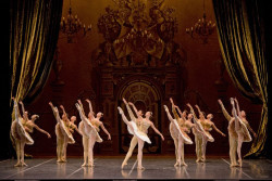La Compa&ntilde;&iacute;a Nacional de Danza cerrar&aacute; hoy con `NumEros` la programaci&oacute;n de esta disciplina en el FIS