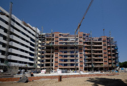 La compraventa de viviendas en Cantabria baja en mayo un 19,7% interanual y el precio sube un 12,3%, seg&uacute;n notarios