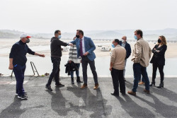 La Consejer&iacute;a de Pesca estudiar&aacute; las limitaciones ambientales del dragado del puerto de San Vicente