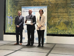 La Consejería de Salud recibe dos Premios Nacionales de Informática