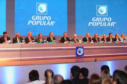 La  España  del  precipicio