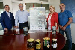 La Feria de la Miel de Vega de Liébana se celebra el sábado con diez productores, cuatro de ellos con DOP