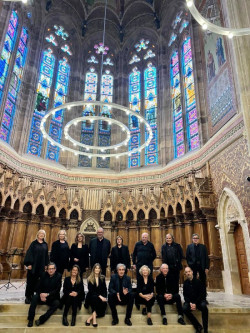 La Fundaci&oacute;n Comillas acoge el concierto de Navidad del Coro A Cappella de Santander