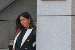 La jueza que investig&oacute; al hermano de S&aacute;nchez asegura que se sinti&oacute; perseguida por un exjuez vinculado a la `trama Leire`