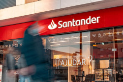 La Justicia brit&aacute;nica da la raz&oacute;n a Santander contra el pago de 791 millones a Axa por los PPI