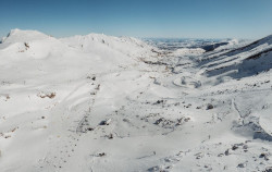 La nieve cierra acceso al mirador del Chivo y al collado de Llesba en Alto Campoo