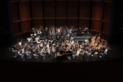 La Orquesta Francesa de Jóvenes debuta en el FIS junto al pianista Alexandre Tharaud