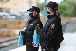  La Polic&iacute;a informar&aacute; a los ciudadanos de la obligatoriedad de llevar mascarilla