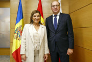 $posts[$i]->TITULO