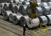 La producción industrial sufre una caída de un 27,2% en mayo en Cantabria
