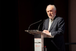 La RAE lleva a Argentina la III Convenci&oacute;n de Lenguaje Claro y Accesible con la IA como tema principal y "gran reto"
