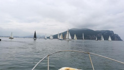 La regata `Las 100 millas de Laredo` se celebra este fin de semana con 30 participantes